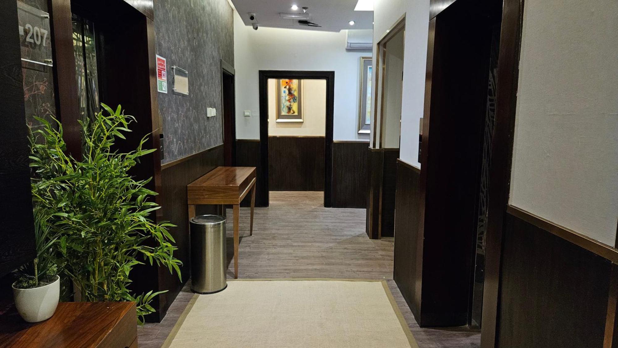 होटल के अलावा رحال البحر للشقق المخدومة Rahhal Albahr Serviced Jeddah